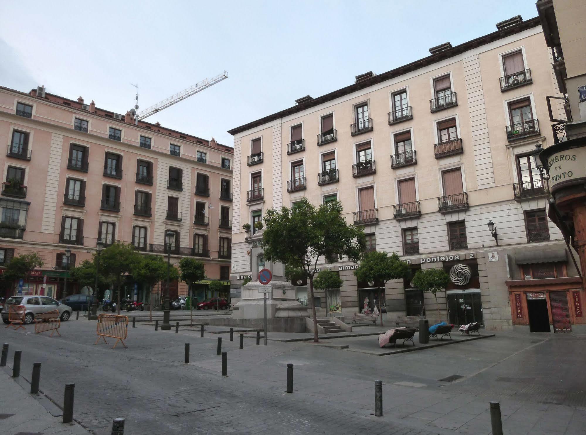 Hostal Murcia Madrid Exterior foto